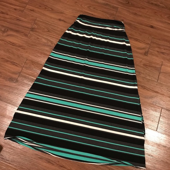 Merona Dresses & Skirts - Merona Maxi Skirt